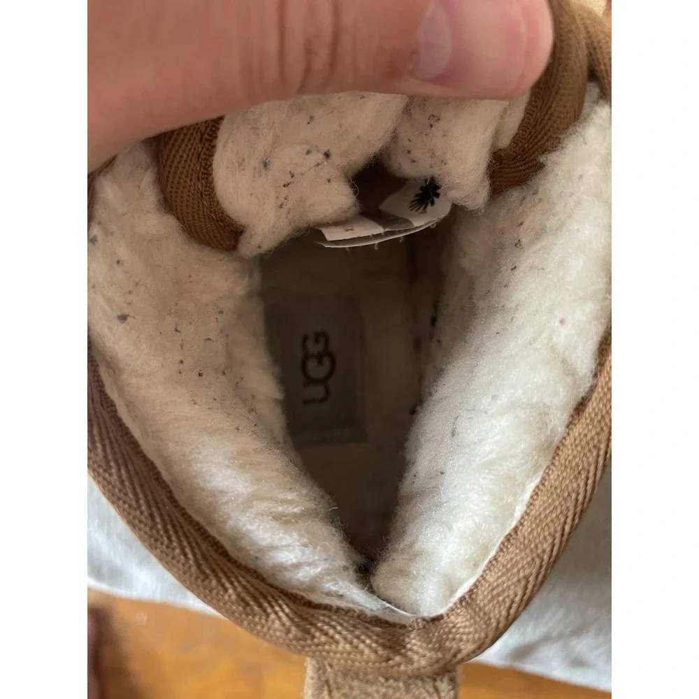 UGG Neumel II Short Chukkam Lace‎ Up Brown Boots Kids Size 3 UGG S/N 1017320K